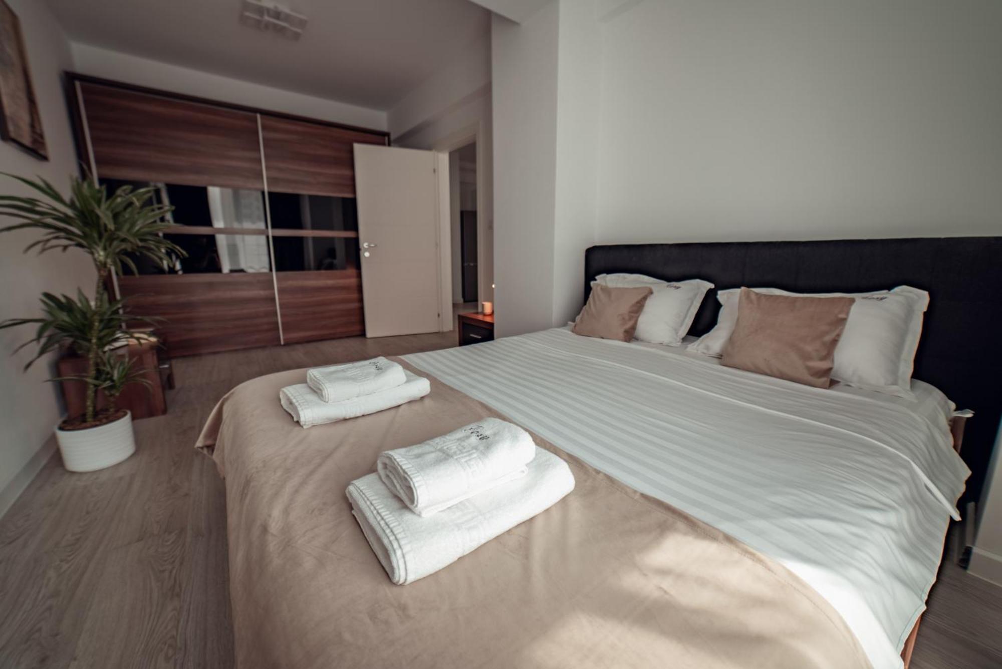 Exclusive Collection Palas Mall Suites And Studios Iasi Exterior foto